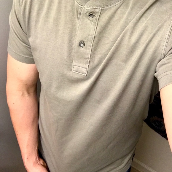 Meet your Posher, Kitch. - Picture 3 of 5